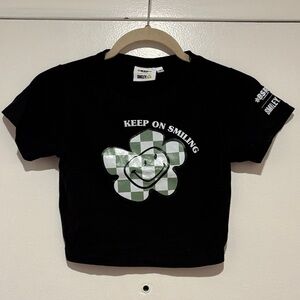 BSR “Keep On Smiling” Graphic T-Shirt
